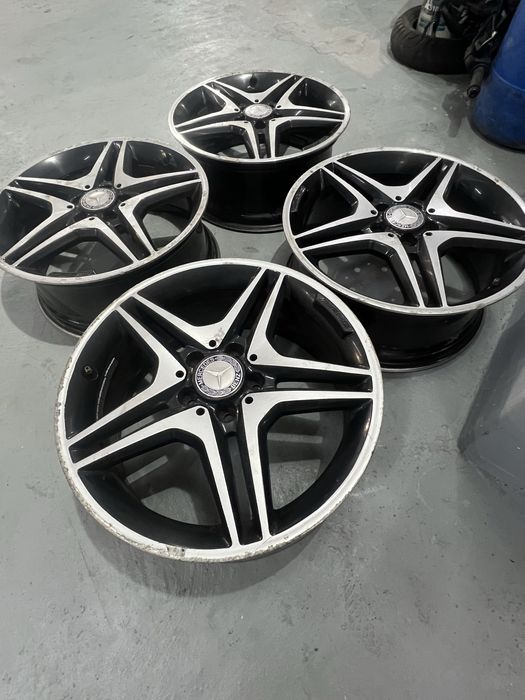 Vendo jantes 18 ORIGINAIS AMG mercedes