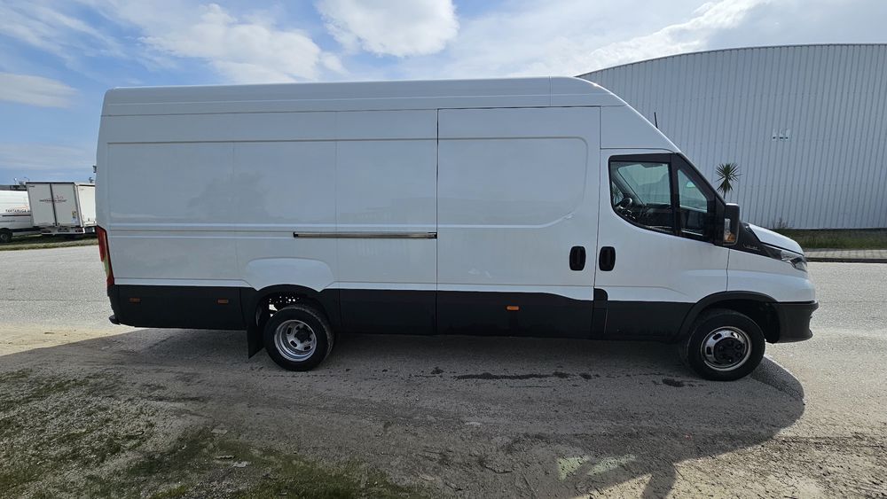 Iveco daily 35C16 IVA DEDUTÍVEL