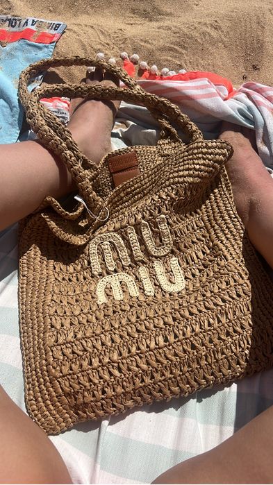 Bolsa praia Miu Miu