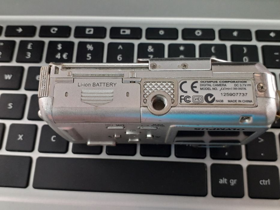 Фотоаппарат Olympus М-300 Zoom