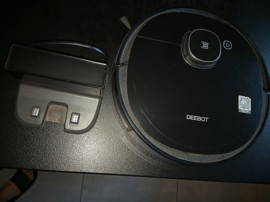 Robot sprzątający Deebot