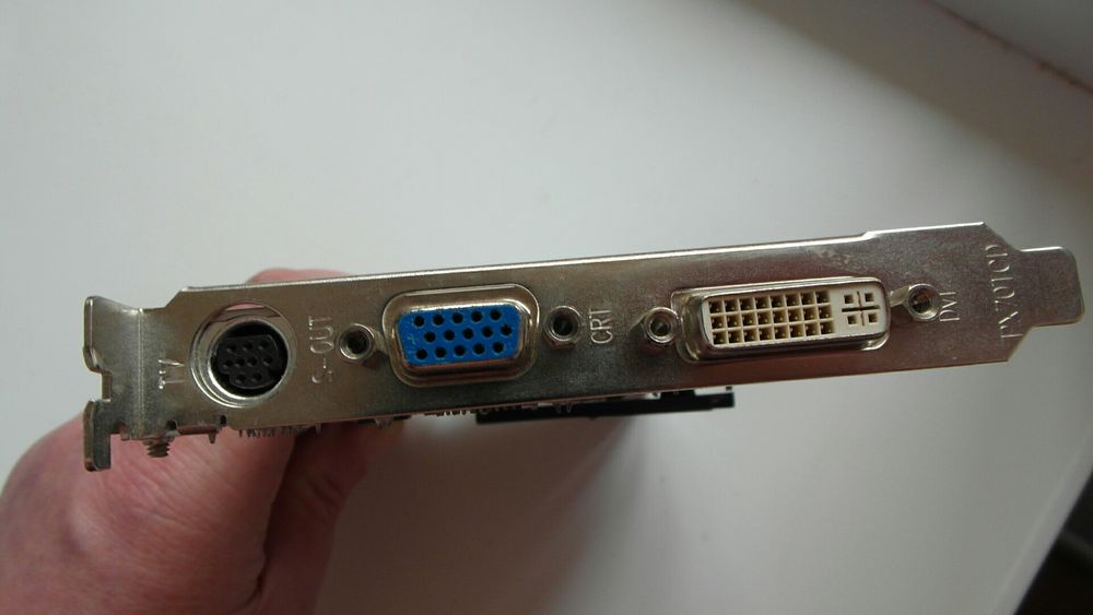 Відеокарта GT7300 ddr2 256mb