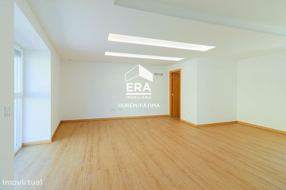 Moradia T3, totalmente renovada