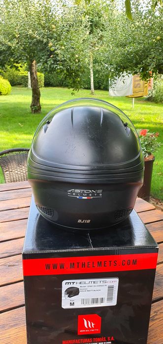 Kask Astone otwarty z blendą przeciwsłoneczną