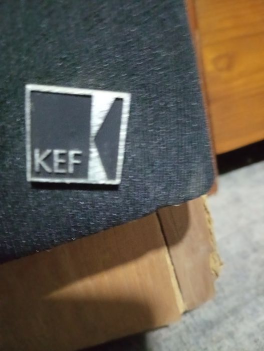 Colunas de Som KEF 105*