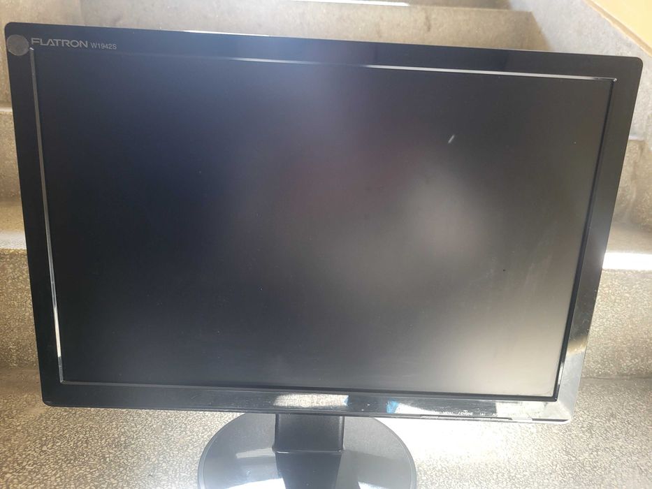 monitor komputera