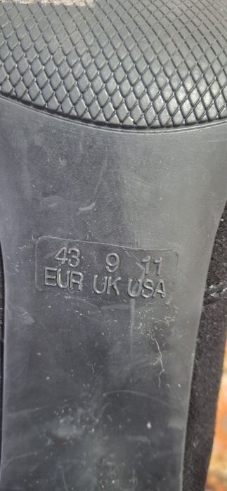 Продам ботфорти 43р