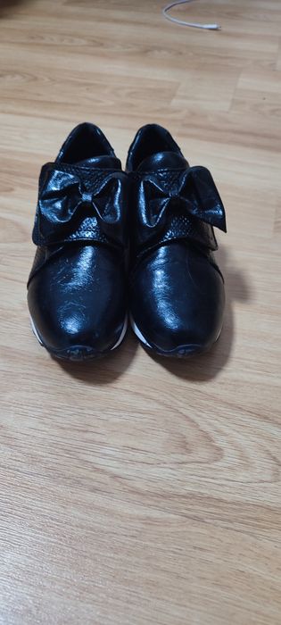 Продам ботінки демосезоннні