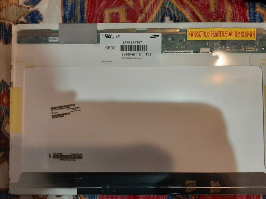 Toshiba L300-18G Peças