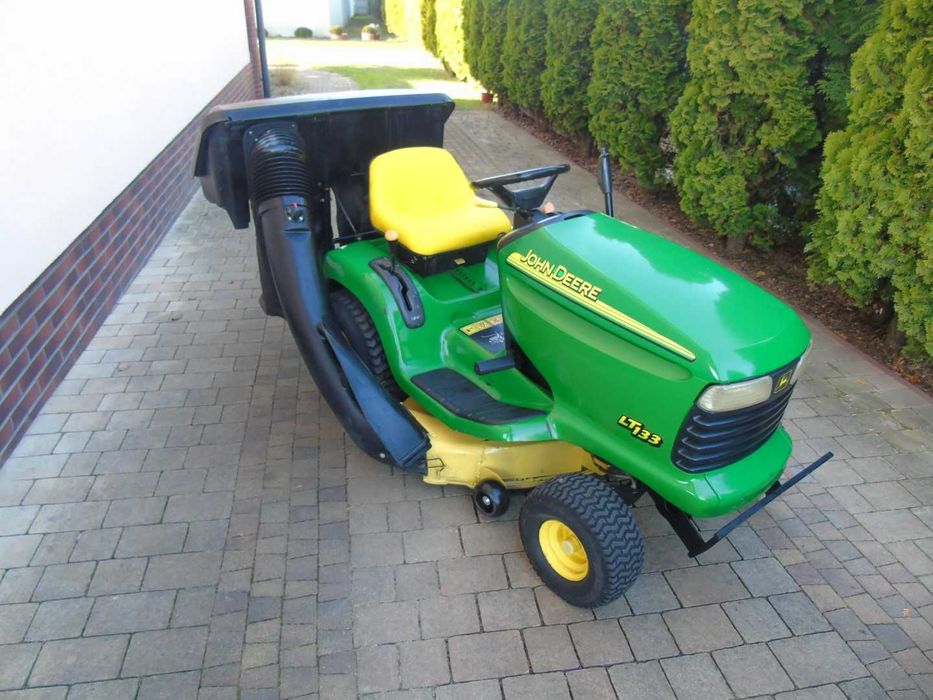 Traktorek kosiarka JOHN DEERE LT 133  13KM z pompą  kosz PO SERWISIE