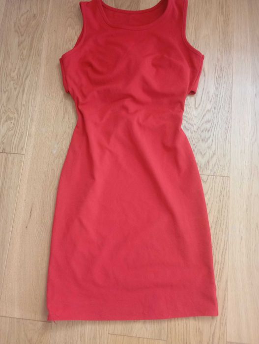 Czerwona sukienka XS na wyjście/wesele /imprezę