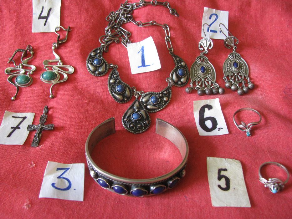 Серебряные украшения - клеймо  - торг уместен.