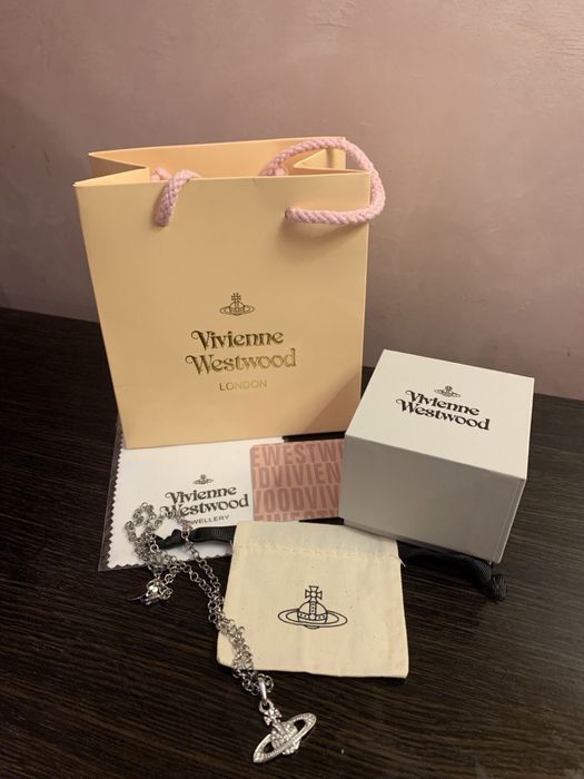 Підвіска Vivienne Westwood Сатурн