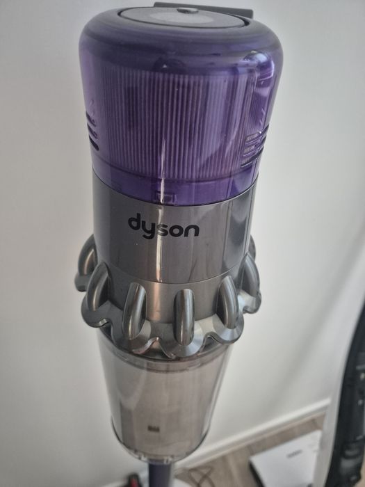 Dyson v11 komplet  caly zestaw