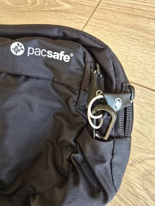 Nerka / torba na ramię Pacsafe antykradzieżowa – stan bardzo dobry