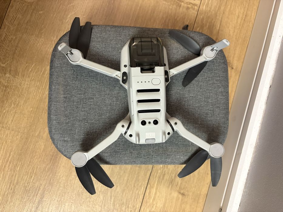 Dron dji mini 4k
