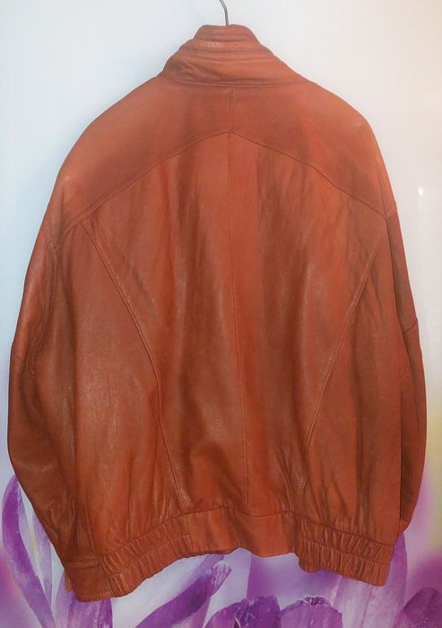 Вінтажна шкіряна куртка (54)
