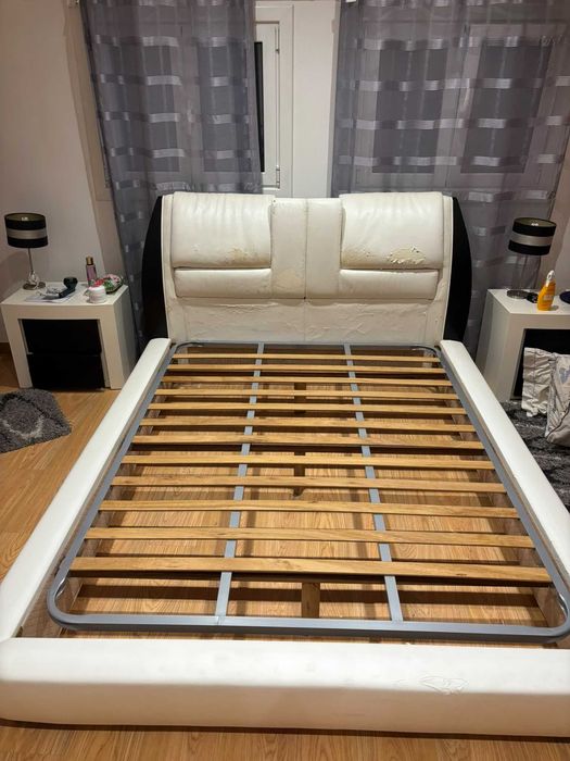Cama de casal 160x200 - Pele branca + Estrado + Colchão