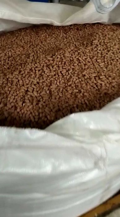 ПрОдам гранулу пеллету з лузги соняшника из лузги пшеницы