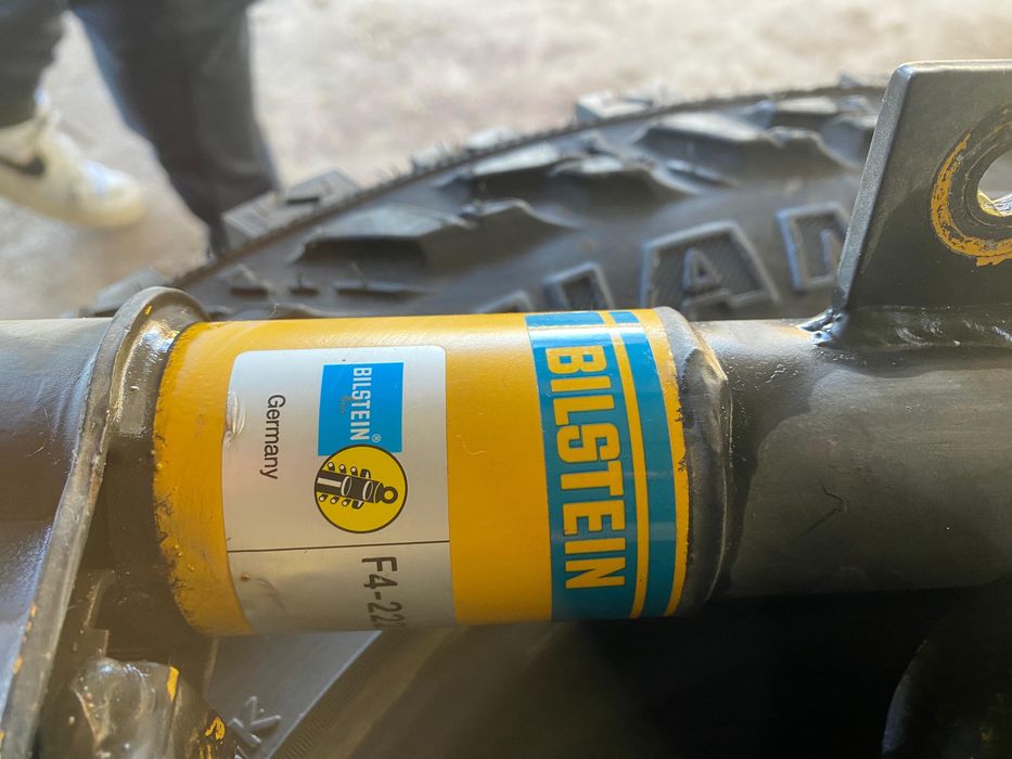 Suspensão +5,5cm Bilstein Mudster