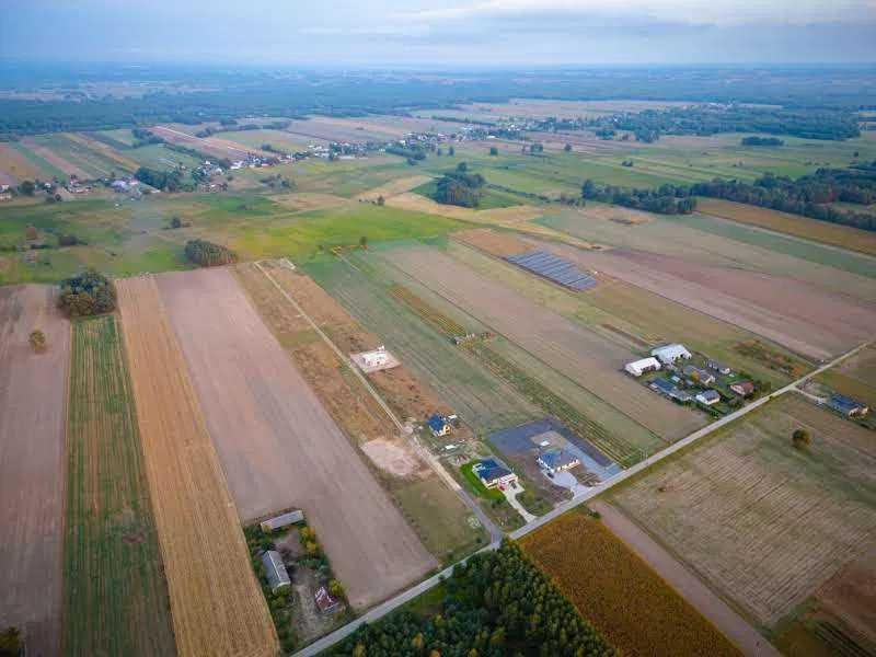 Działka w RZECZYCY 1200m2