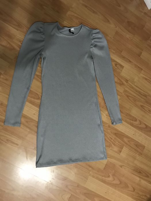 Sukienka mini szara/srebrna H&M M