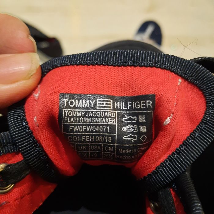 Tommy Hilfiger rozmiar 40 trampki granat