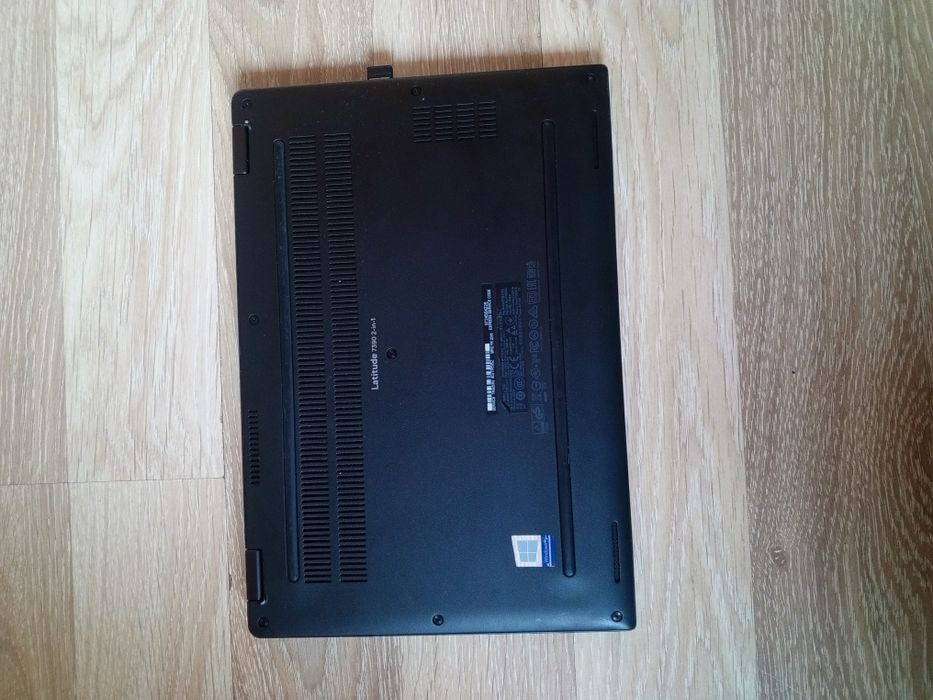 Sprzedam laptopa Dell 7390 2in1