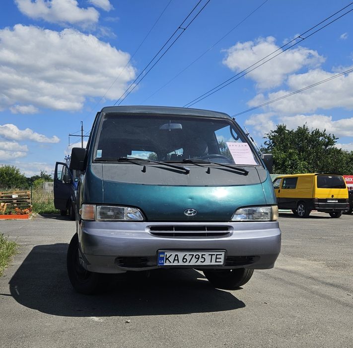 HYUNDAI H 100  пасажир