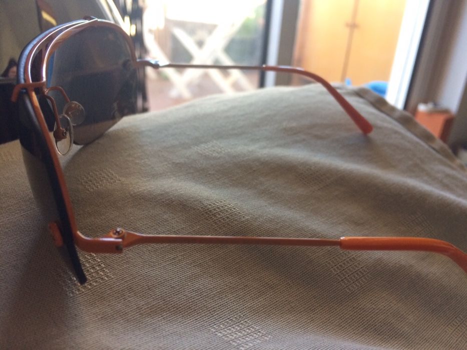 Oculos de sol Benetton para criança