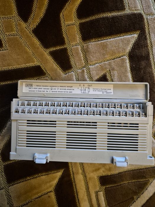 Программируемый контроллер Hitachi EC2-D60HTP.