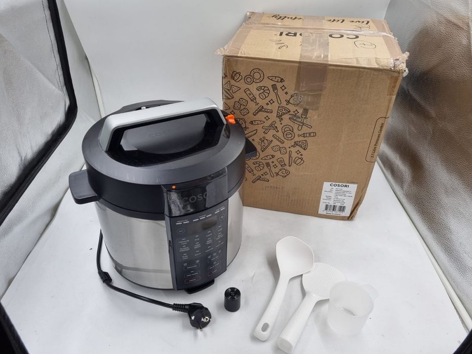 Szybkowar Cosori 9 w 1  multicooker