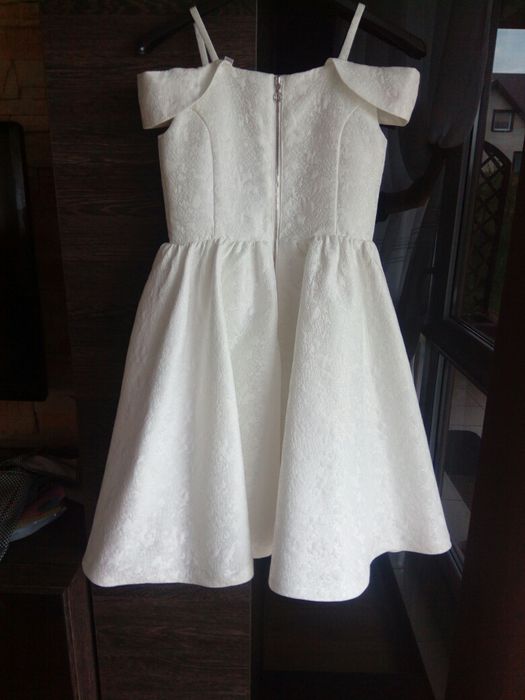 Super sukienka RiverIsland rozm.134/9 lat