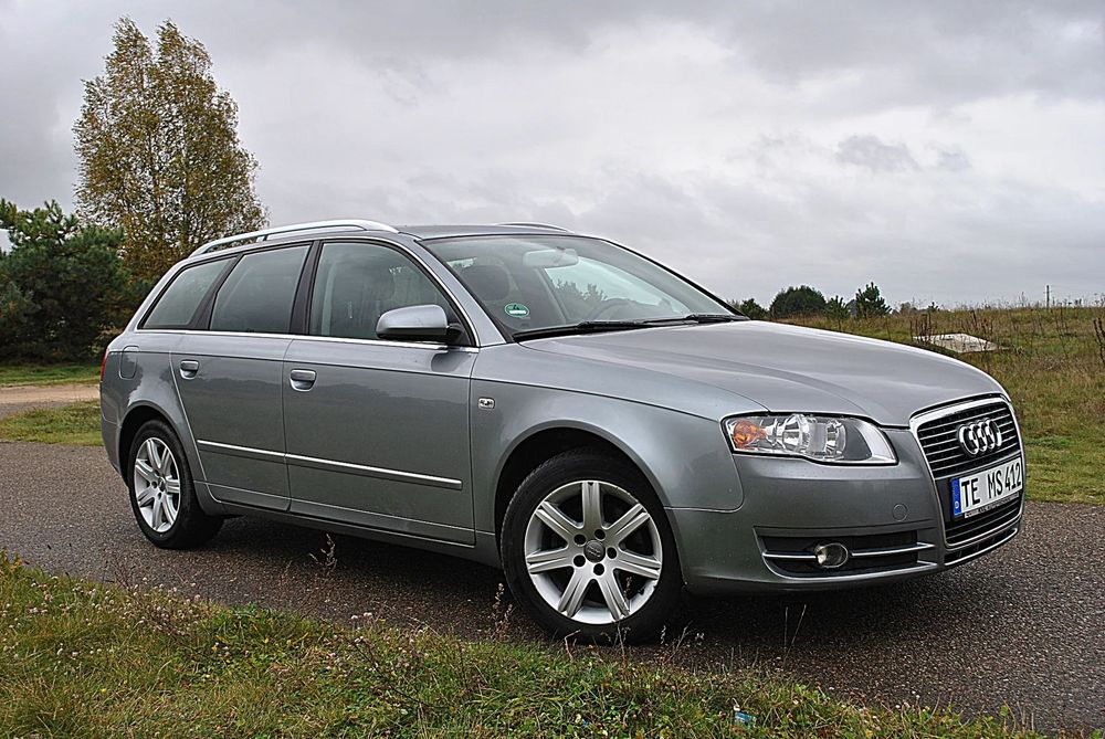 Audi A4 Avant Z Niemiec alu klima elektryka bezwypadkowa Nowy rozrząd 1.6 MPI