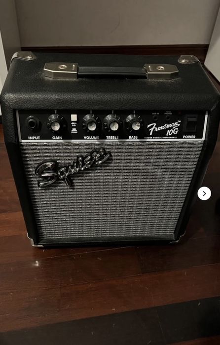 Squier Frontman 10G para Guitarra Elétrica 10-Watts