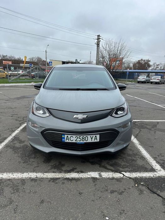 Оренда Chevrolet Bolt / Оренда подобова та довгострокова Шевроле Болт