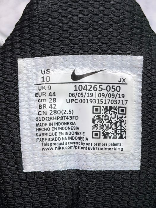 Buty Sportowe Nike Shox R4 Biały Czarny Rozmiar 44