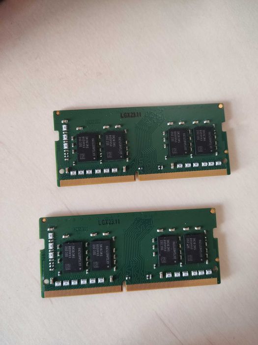 Комплект оперативної пам'яті 32GB (2x16GB) DDR4-3200 Samsung Laptop M471A2G43AB2-CWE (SODIMM)