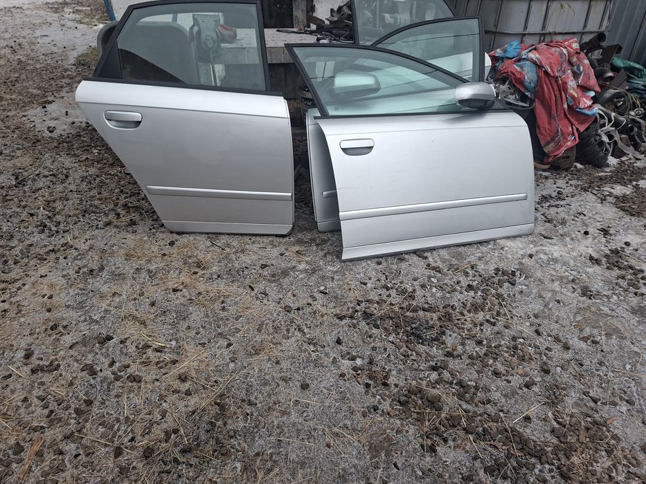Audi a4 b7 drzwi przód prawe kompletne Europa ly7w
