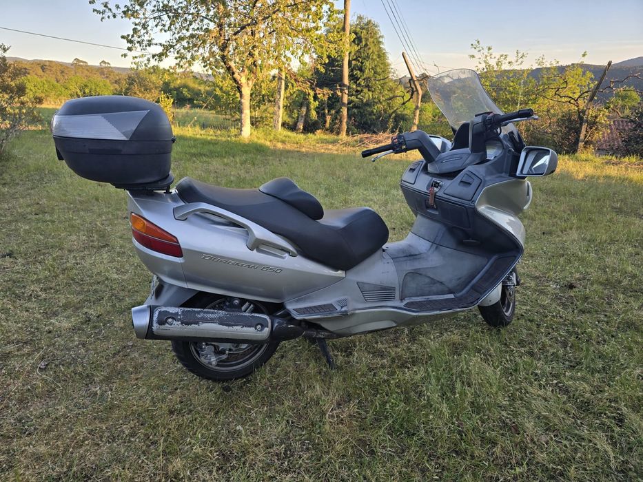 Burgan 650,2002,41.000km,moto rigorosamente impecável 2590€