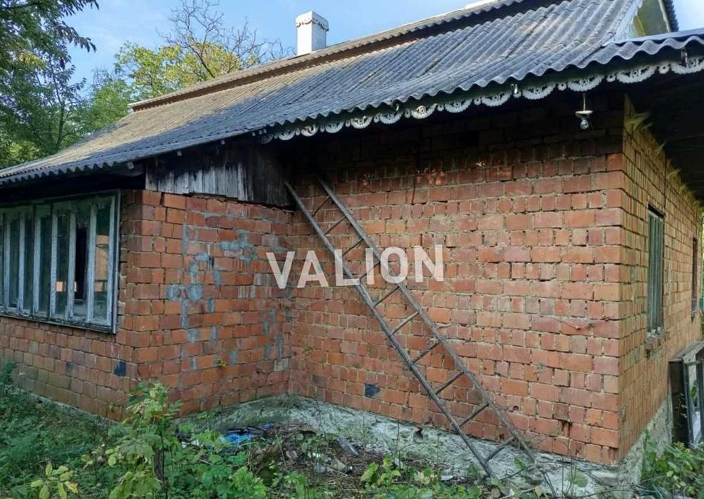Без % Продаж будинку з ділянкою 0,60 га с. Міжброди, Чернівецька обл.
