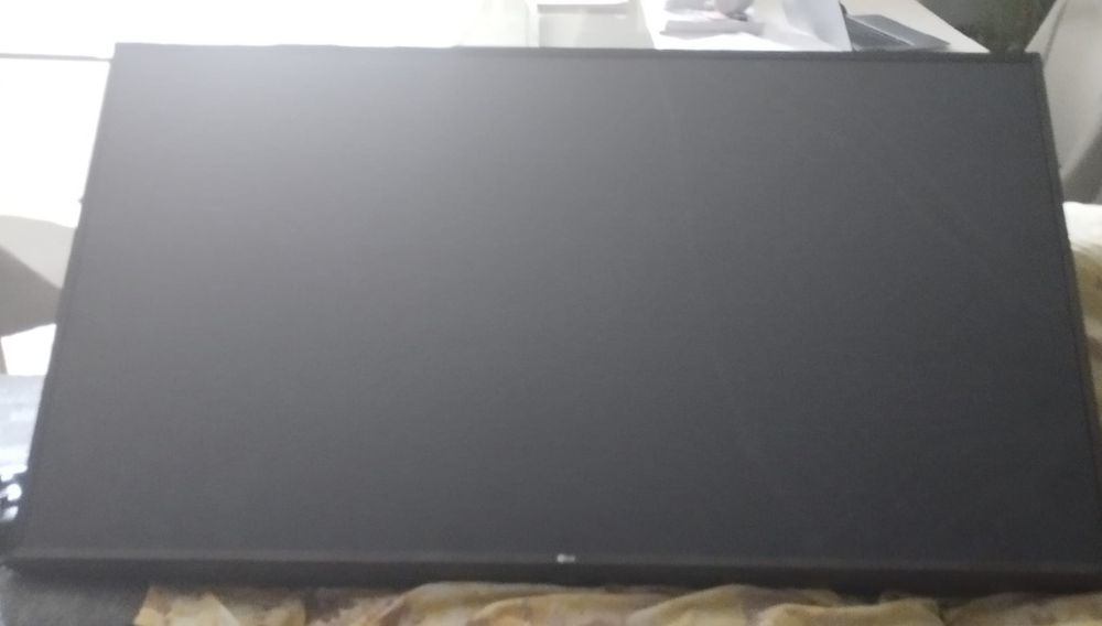 TV LG 55 para peças ecrã estalado