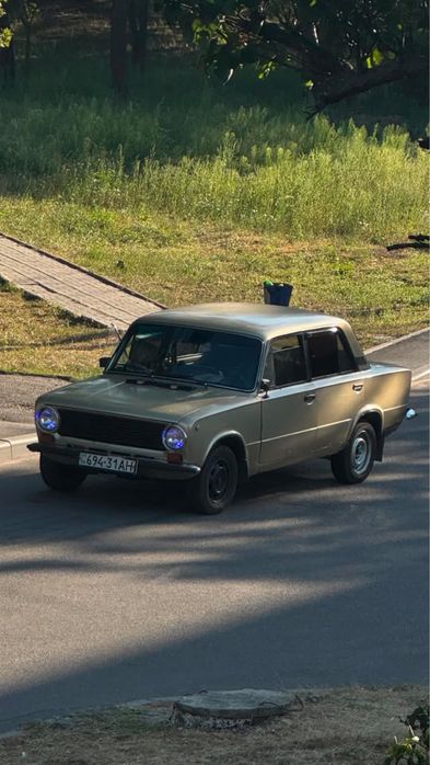 Продам ваз 21013 есть моменты по кузову