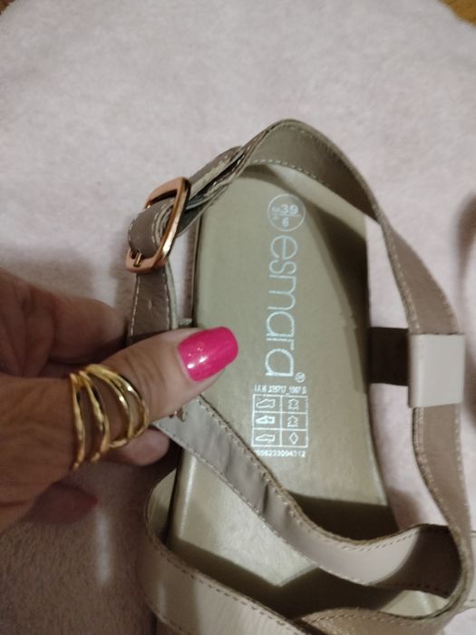 Sandałki  esmara