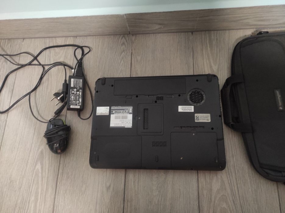 Laptop Toshiba SATELLITE A300D