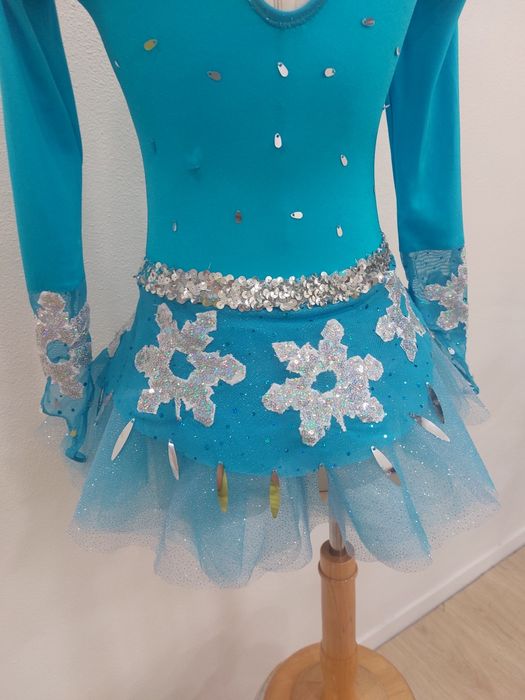 Fato novo patinagem artística  4-6 anos