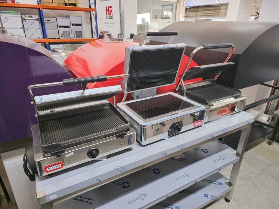 Equipamentos para hotelaria (armazém com 1500m2)