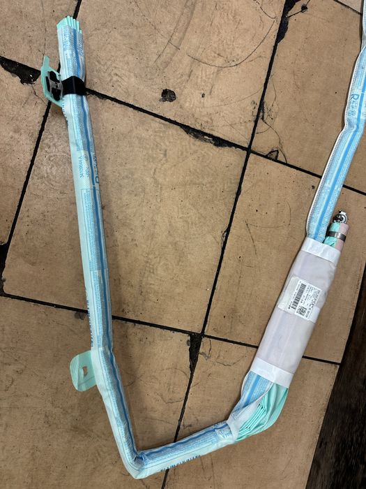 Kurtyna prawa vw golf sportsvan