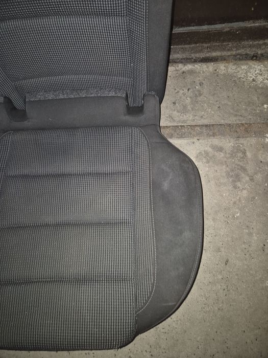 задне сидіння гольф 6