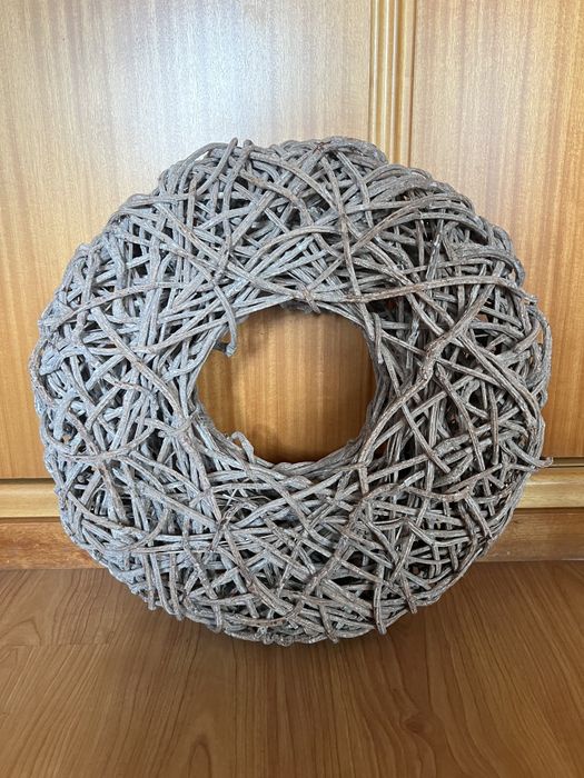 Roda entrançada decorativa